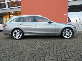 Mercedes C350 E met Borbet XR zilver velgen