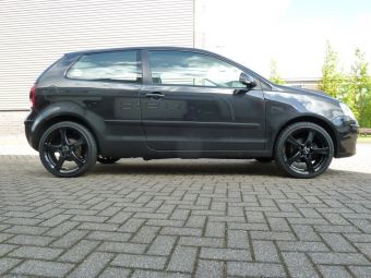 Borbet F zwart 17 inch velgen