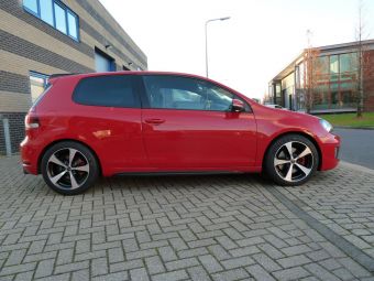 VW Golf VI GTI met Borbet CC zwart gepolijst 17 inch velgen