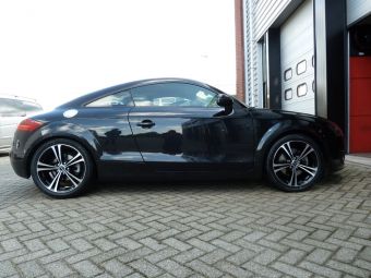 Audi TT met Borbet XL 18 inch velgen