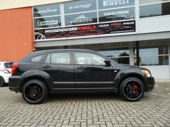 Dodge Caliber MONACO COCKPIT 8.5x19 5X114 ET 40 velgen