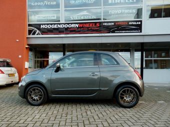 Borbet velgen 15 inch winterset type RS gemonteerd onder een Fiat 500