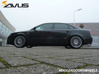 Avus velgen type AC-M03 18 inch gemonteerd onder een Audi A-4 DTM Uitvoering