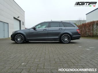 Mercedes C klasse met GMP dedicated Stellar zwart gepolijst in 18 inch 