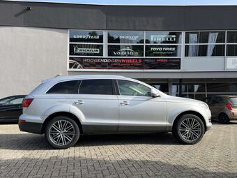 AVUS AC-M08 ANTHRACITE POLISHED IN 20 INCH GEMONTEERD AUDI Q7