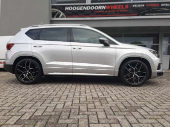 BORBET BY BLACK POLISHED IN 19 INCH GEMONTEERD ONDER EEN SEAT ATECA 