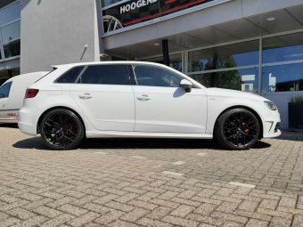 BORBET VELGEN BY IN 19 INCH EN ZWART GEMONTEERD ONDER EEN AUDI A3 