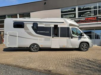 BORBET CWD ANTRACIET GEPOLIJST GEMONTEERD IN 16 INCH GEMONTEERD ONDER EEN CAMPER FIAT DUCATO