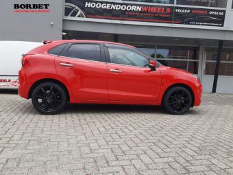 BORBET LV4 BLACK WHEELS IN 17 INCH GEMONTEERD ONDER EEN SUZIKI BALENO