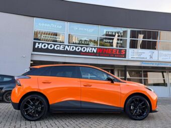 BORBET N BLACK IN 18 INCH GEMONTEERD ONDER EEN MG