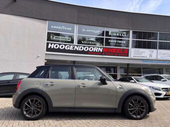 BORBET V MISTRAL ANTHRACITE IN 17 INCH GEMONTEERD ONDER EEN MINI