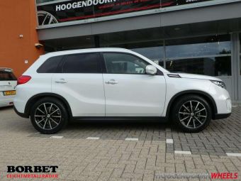 BORBET VELGEN BL-5 ZWART GEPOLIJST 17 INCH GEMONTEERD ONDER EEN SUZUKI VITARA 