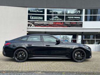 BORBET BY BLACK MATT IN 20 INCH BREEDSET GEMONTEERD ONDER EEN BMW 4 SERIE