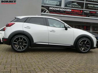 BORBET VELGEN LX ZWART GEPOLIJST IN 19 INCH GEMONTEERD ONDER EEN MAZDA CX-3 