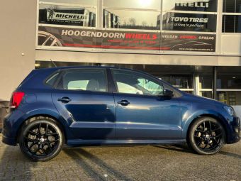 BORBET VELGEN Y BLACK IN 17 INCH GEMONTEERD ONDER EEN VW POLO 