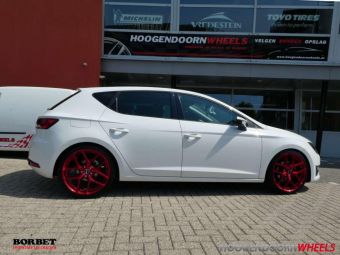 BORBET VELGEN Y CANDY APPLE RED 19 INCH GEMONTEERD ONDER EEN SEAT LEON 