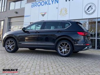 BORBET VELGEN Y2 HYPER ZILVER IN 20 INCH GEMONTEERD ONDER EEN VW TIGUAN 