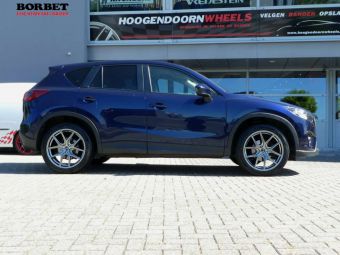 BORBET TYPE Y2 20 INCH VELGEN GEMONTEERD ONDER EEN MAZDA CX-5 