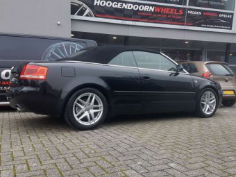 BORBET VELGEN Z SILVER IN 17 INCH GEMONTEERD ONDER AUDI A4