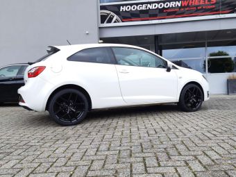 BORBET VELGEN Y ZWART IN 17 INCH GEMONTEERD ONDER EEN SEAT IBIZA