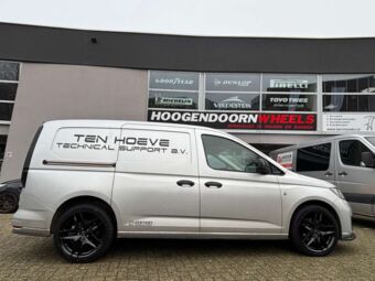 BORBET Z BLACK IN 19 INCH GEMONTEERD ONDER EEN VOLKSWAGEN CADDY