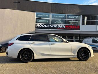 CARMANI 20 LUDWIG BLACK MATT IN 17 INCH GEMONTEERD ONDER EEN BMW 3 SERIE