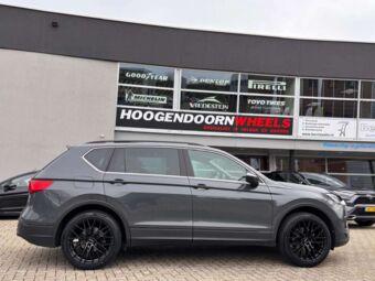 CARMANI 20 LUDWIG IN 20 INCH GEMONTEERD ONDER EEN SEAT TARROCO