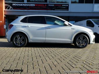 CARMANI VELGEN C14 ANTRACIET IN 16 INCH MET WINTERBANDEN GEMONTEERD ONDER EEN VW POLO 