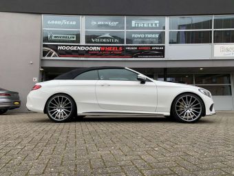 CUSTOM FORGED WHEELS MAATWERK CF-HW-01 8.5 EN 10 X 20 BREEDSET GEMONTEERD EN LATEN MAKEN VOOR EEN MERCEDES C-KLASSE