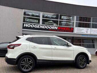 DEZENT KF ECE SILVER IN 16 INCH GEMONTEERD ONDER EEN NISSAN QASHQAI