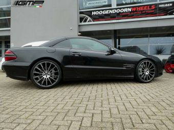 GMP WHEELS STELLAR ZWART GEPOLIJST IN 20 INCH BREEDSET GEMONTEERD ONDER EEN MERCEDES SL 600 