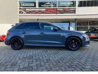 GMP WHEELS ITALY GUNNER BLACK 18 INCH GEMONTEERD ONDER EEN AUDI A3