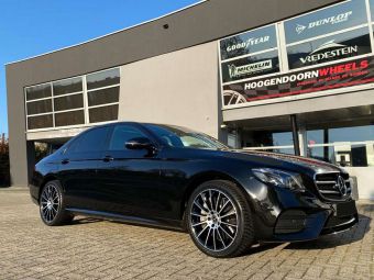 GMP WHEELS ITALY STELLAR BLACK POLISHED IN 19 INCH BREEDSET GEMONTEERD ONDER EEN MERCEDES E KLASSE 