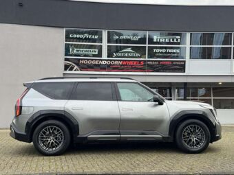 ARBEX 9 TITAN IN 19 INCH GEMONTEERD ONDER EEN KIA EV9