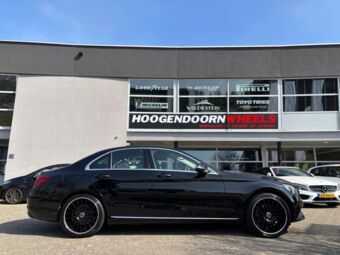 KESKIN KT15 SPEED BLACK LIP POLISHED IN 19 INCH GEMONTEERD ONDER EEN MERCEDES C KLASSE