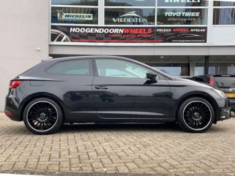 KESKIN VELGEN KT15 SPEED BLACK POLISHED LIP IN 18 INCH GEMONTEERD ONDER EEN SEAT LEON