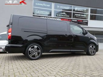 MAK VELGEN KING ICE BLACK IN 18 INCH GEMONTEERD ONDER EEN OPEL VIVARO III