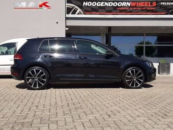 MAK WHEELS WOLF BLACK GEPOLIJST IN 18 INCH GEMONTEERD ONDER EEN VW GOLF 