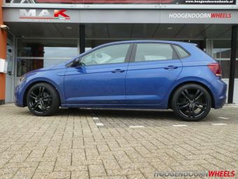 MAK VELGEN ZENITH BLACK 17 INCH GEMONTEERD MET ZOMERBANDEN 215/40/17 ONDER EEN NEW MODEL VOLKSWAGEN POLO 