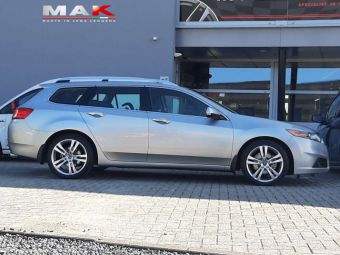 MAK VELGEN ZENITH HYPER SILVER IN 18 INCH GEMONTEERD ONDER EEN HONDA ACCORD 