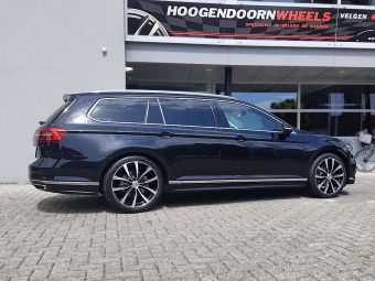 MAK WOLF GMMF BLACK POLISHED IN 19 INCH GEMONTEERD ONDER EEN VOLKSWAGEN PASSAT VARIANT