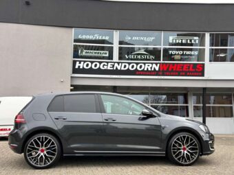 MAM WHEELS MAM RS4 BLACK FRONT POLISHED IN 19 INCH GEMONTEERD ONDER EEN VOLKSWAGEN GOLF 
