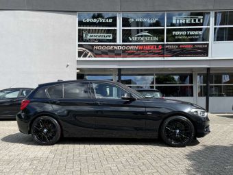 MEISTERWERK MW14 BLACK IN 18 INCH GEMONTEERD ONDER EEN BMW 1 SERIE