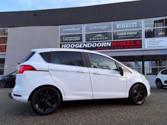 MONACO CL2 BLACK IN 16 INCH GEMONTEERD ONDER EEN FORD B-MAX