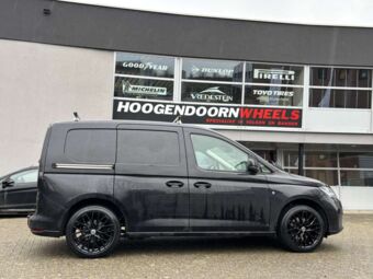 MONACO GPX BLACK IN 18 INCH GEMONTEERD ONDER EEN VOLKSWAGEN CADDY