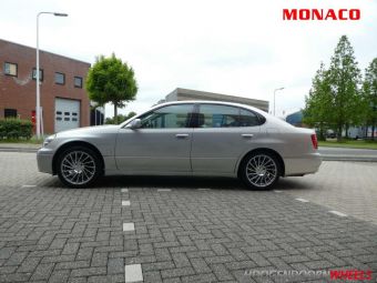 MONACO VELGEN TURBINE 18INCH GEMONTEERD ONDER EEN LEXUS GS 430 