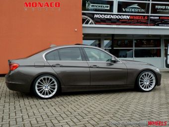 MONACO VELGEN FORMULA ZILVER 19 INCH GEMONTEERD ONDER EEN BMW 3 SERIE F30