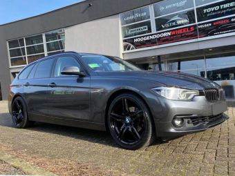 MONACO VELGEN GP1 BREEDSET IN 19 INCH GEMONTEERD ONDER EEN BMW 3 SERIE 