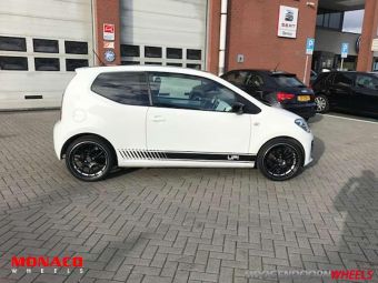 MONACO VELGEN MIRABEAU 17 INCH GEMONTEERD ONDER EEN VW UP 