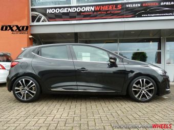  OXXO VELGEN DECIMUS BLACK POLISHED GEMONTEERD IN 17 INCH ONDER EEN RENAULT CLIO